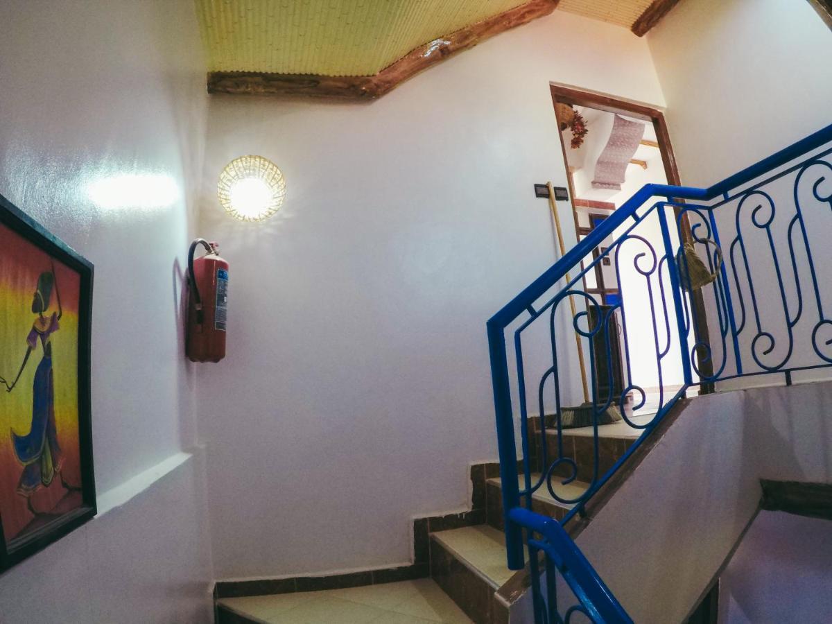 Tamraght White Hostel Zewnętrze zdjęcie