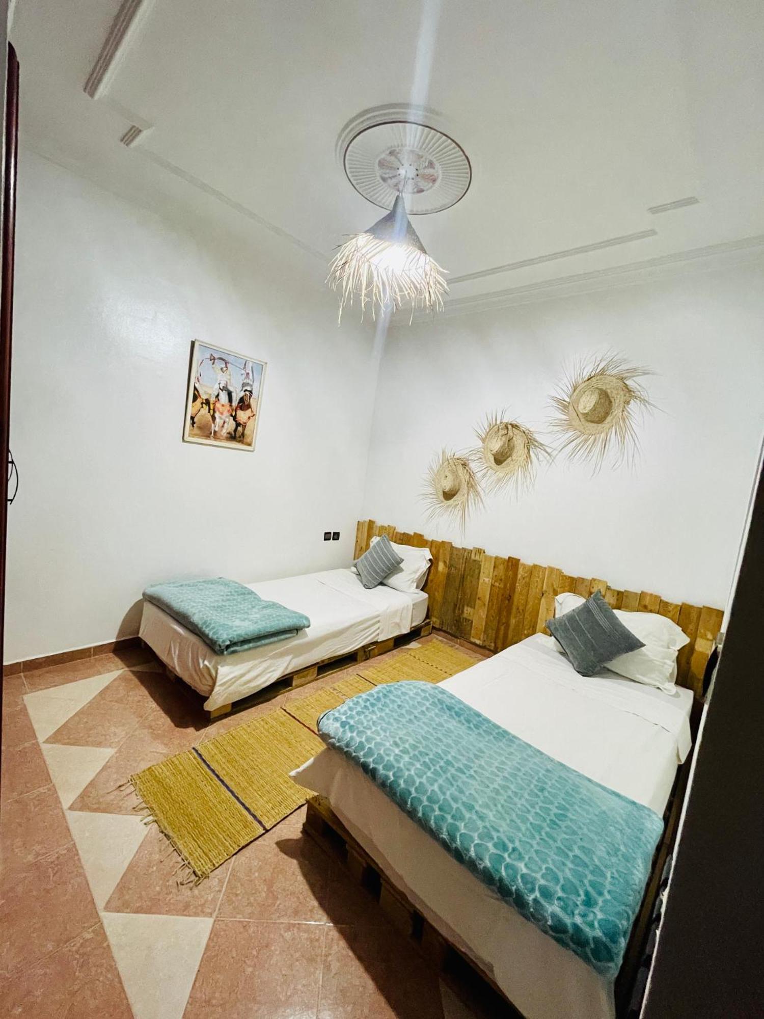 Tamraght White Hostel Zewnętrze zdjęcie